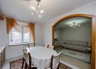 Сдача в аренду 2-комнатной квартиры, 62 м2, Тюмень, улица Моторостроителей, 14