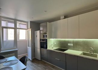 Продаю 2-комнатную квартиру, 56 м2, Краснодар, улица имени Героя Георгия Бочарникова, 14, микрорайон Губернский