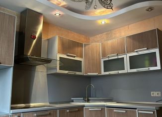 Продам 2-ком. квартиру, 64.5 м2, Санкт-Петербург, Ленинский проспект, 87к1, метро Проспект Ветеранов