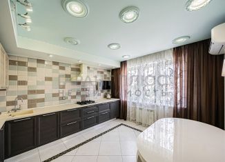 Продажа трехкомнатной квартиры, 91 м2, Липецк, бульвар имени Павла Шубина, 13