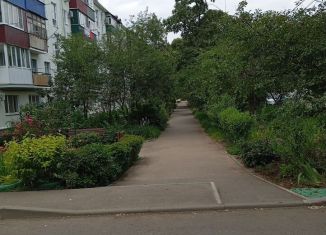 Продам 2-ком. квартиру, 39.6 м2, Майкоп, Прямая улица, 5А