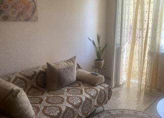 Продажа 2-ком. квартиры, 41.8 м2, Бахчисарай, улица Фрунзе, 93