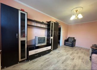 Продам 3-ком. квартиру, 60 м2, Новотроицк, улица Свистунова, 10