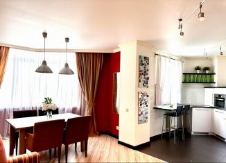 3-ком. квартира в аренду, 90 м2, Свердловская область, улица Шевченко, 20