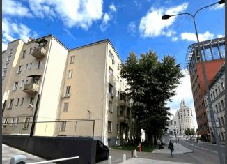 Продам квартиру студию, 10.4 м2, Москва, Садовническая улица, 77с2, ЦАО