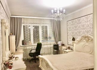 Продается 3-ком. квартира, 87 м2, Санкт-Петербург, проспект Королёва, 71к1, метро Комендантский проспект
