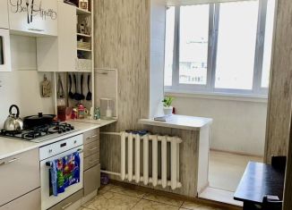 Продаю 1-ком. квартиру, 34 м2, Димитровград, Дрогобычская улица, 21