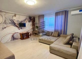 Сдается в аренду 2-комнатная квартира, 68 м2, Сочи, улица Худякова, 7к3