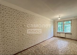 Продаю 3-комнатную квартиру, 58.7 м2, Санкт-Петербург, Красносельский район, улица Партизана Германа, 18к4