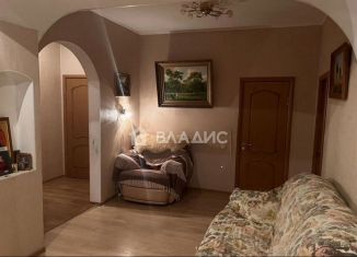 Продам трехкомнатную квартиру, 93.4 м2, Лобня, Юбилейная улица, 4к3