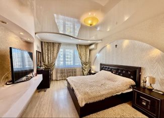 Продается трехкомнатная квартира, 78.4 м2, Геленджик, улица Маршала Жукова, 1к2