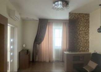 Сдаю в аренду 2-комнатную квартиру, 68 м2, Нижний Новгород, улица Богдановича, 8
