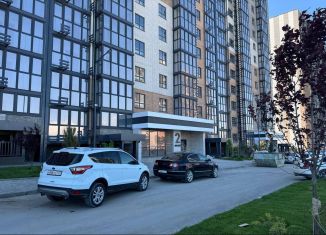 Продается 3-ком. квартира, 86.1 м2, Новороссийск, улица имени Владимира Бута, 10