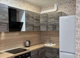 Сдаю в аренду квартиру студию, 30 м2, Тюмень, улица Беляева, 35к2, Ленинский округ