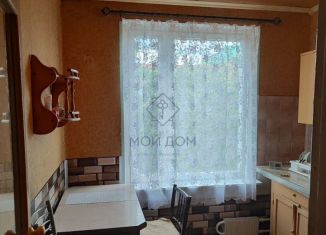Сдаю в аренду трехкомнатную квартиру, 60 м2, Москва, улица 800-летия Москвы, 5к3, метро Селигерская