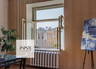 Продаю 2-ком. квартиру, 78.1 м2, Санкт-Петербург, площадь Островского, 9Б