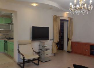 Сдаю в аренду 2-ком. квартиру, 70 м2, Краснодар, улица Мира, 18, микрорайон Центральный