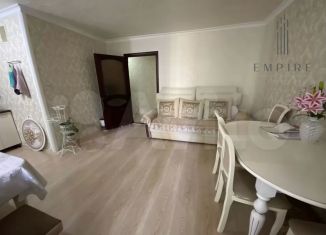 Продам 2-ком. квартиру, 46 м2, Грозный, улица Иоанисиани, 18, 1-й микрорайон