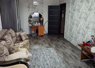 Продаю 1-ком. квартиру, 34 м2, Оренбург, Ленинский район, улица Володарского, 27
