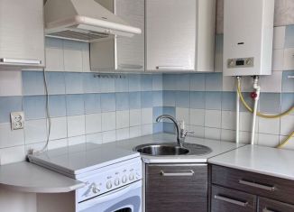 Продается 2-комнатная квартира, 45 м2, Оренбург, проспект Победы, 124
