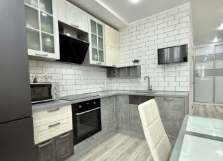 Продается 2-ком. квартира, 45.1 м2, Оренбург, Ленинский район, улица Братьев Хусаиновых, 4/2