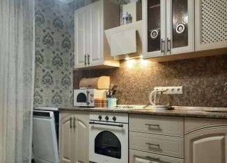 2-комнатная квартира в аренду, 64 м2, Новороссийск, Малоземельская улица, 14А