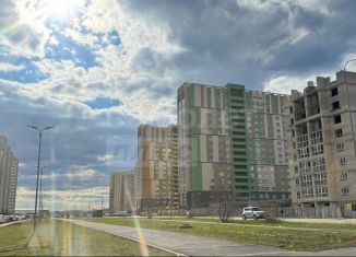 Продается 1-комнатная квартира, 103.8 м2, Оренбург, улица Неплюева, 4
