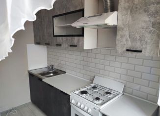 Сдается однокомнатная квартира, 40 м2, Туймазы, улица Луначарского, 23