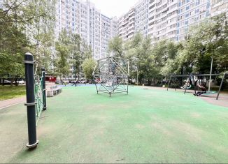 Продам квартиру студию, 14.2 м2, Москва, район Западное Дегунино, улица Маршала Федоренко, 2к1