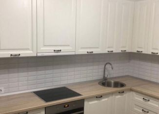 Сдам 1-ком. квартиру, 38 м2, Новосибирск, проспект Дзержинского, 20/1, метро Золотая Нива