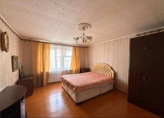 Сдам в аренду 1-ком. квартиру, 35 м2, Переславль-Залесский, улица Строителей, 34