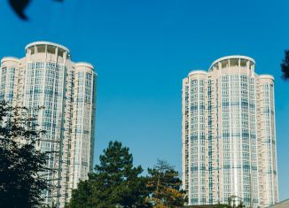 Продажа 2-комнатной квартиры, 79.8 м2, Краснодар, улица Шоссе Нефтяников, 18к4, Западный округ