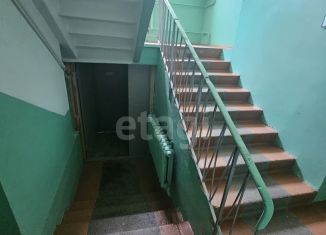 Продам 2-комнатную квартиру, 43.4 м2, Екатеринбург, Парниковая улица, 13, метро Проспект Космонавтов