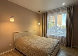 Продам 1-комнатную квартиру, 38.6 м2, Астрахань, улица Трофимова, 10, ЖК Центральный