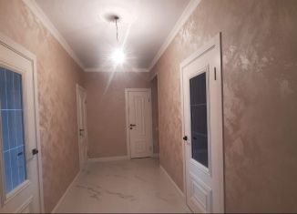 Трехкомнатная квартира на продажу, 78 м2, Нальчик, улица А.А. Кадырова, 24, ЖК Молодёжный