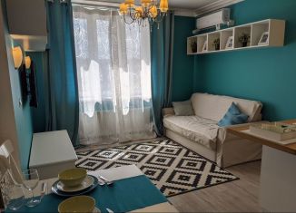 Продаю 2-ком. квартиру, 64 м2, Тюмень, Краснооктябрьская улица, 10, Калининский округ