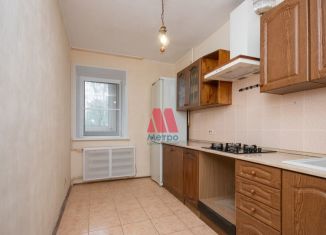 Продажа 3-комнатной квартиры, 59.3 м2, Тутаев, проспект 50-летия Победы, 11