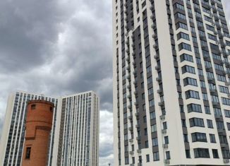 Продаю 2-ком. квартиру, 63.7 м2, Тюмень, Краснооктябрьская улица, 10, ЖК ДОК