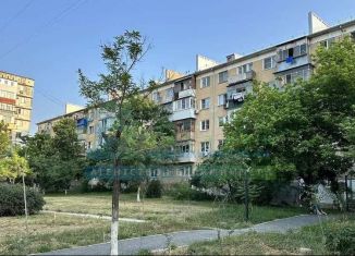 Продам двухкомнатную квартиру, 49.4 м2, Новороссийск, улица Видова, 164