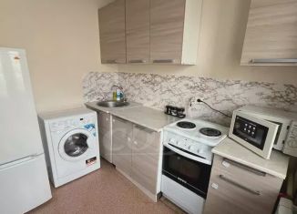 Продам однокомнатную квартиру, 32.8 м2, Тюмень, Беловежская улица, 17