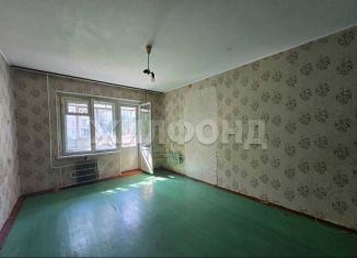 Продается 1-комнатная квартира, 34 м2, Новосибирск, Полевая улица, 8/2, метро Студенческая