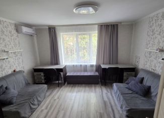 Аренда двухкомнатной квартиры, 52 м2, Майкоп, 2-я Кирпичная улица