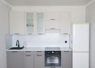 Сдаю в аренду 1-ком. квартиру, 37 м2, Оренбургская область, улица Эссена, 12