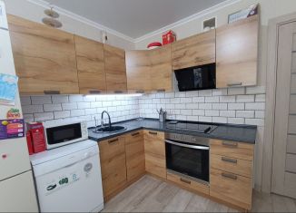 Продажа трехкомнатной квартиры, 88 м2, Краснодарский край, улица Адмирала Пустошкина, 22к12