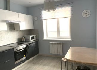 Сдам 2-комнатную квартиру, 60 м2, Тула, улица Макаренко, 30, ЖК Солнечный