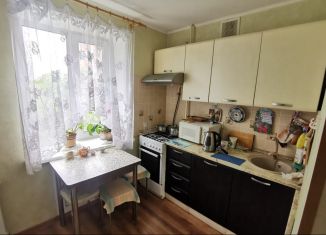 Продам трехкомнатную квартиру, 59 м2, Серпухов, улица Ворошилова, 115