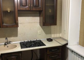 Сдам 1-комнатную квартиру, 35 м2, Избербаш, улица Г. Гамидова, 14