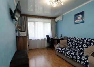 Продам 2-ком. квартиру, 47.4 м2, Новороссийск, улица Героев Десантников, 21