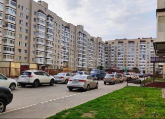 Продаю 2-ком. квартиру, 58.1 м2, Тамбовская область, Советская улица, 190Ак1