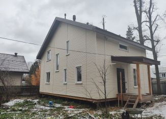 Сдаю дом, 300 м2, поселок городского типа Правдинский, улица Фрунзе